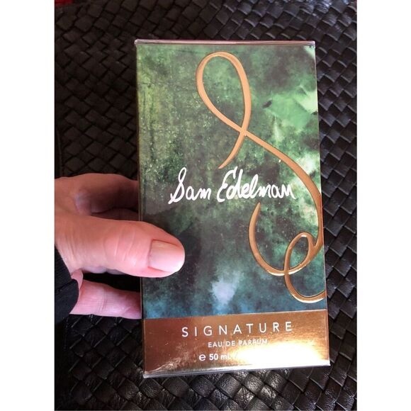 SAM EDELMAN - NWT & Factory Sealed - Signature Eau de Parfum 1.7 fl. oz. - Picture 5 of 13